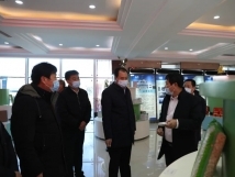 12月13日，市委書記王賀民蒞臨亞歐公司指導(dǎo)